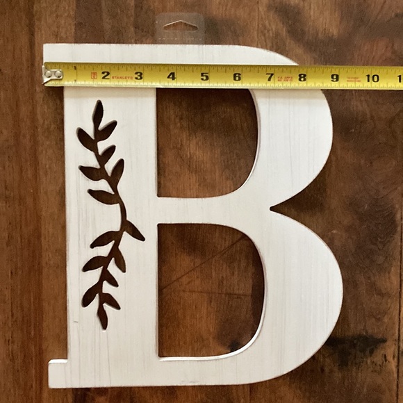Wooden Letter B Wall Art/Decor - Picture 4 of 5